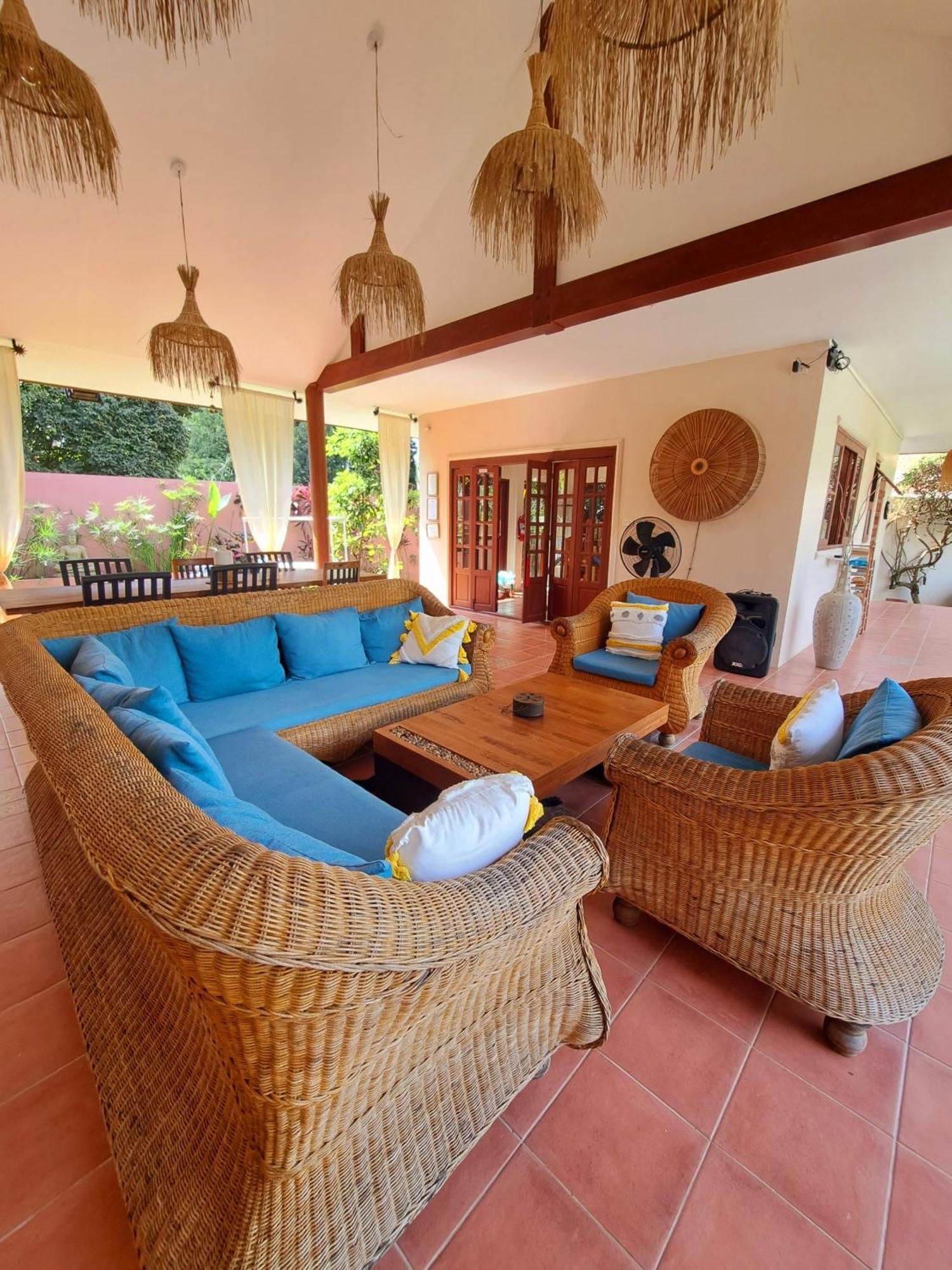 Laura Guest House-Adult Only- Hua Thanon  Exterior foto